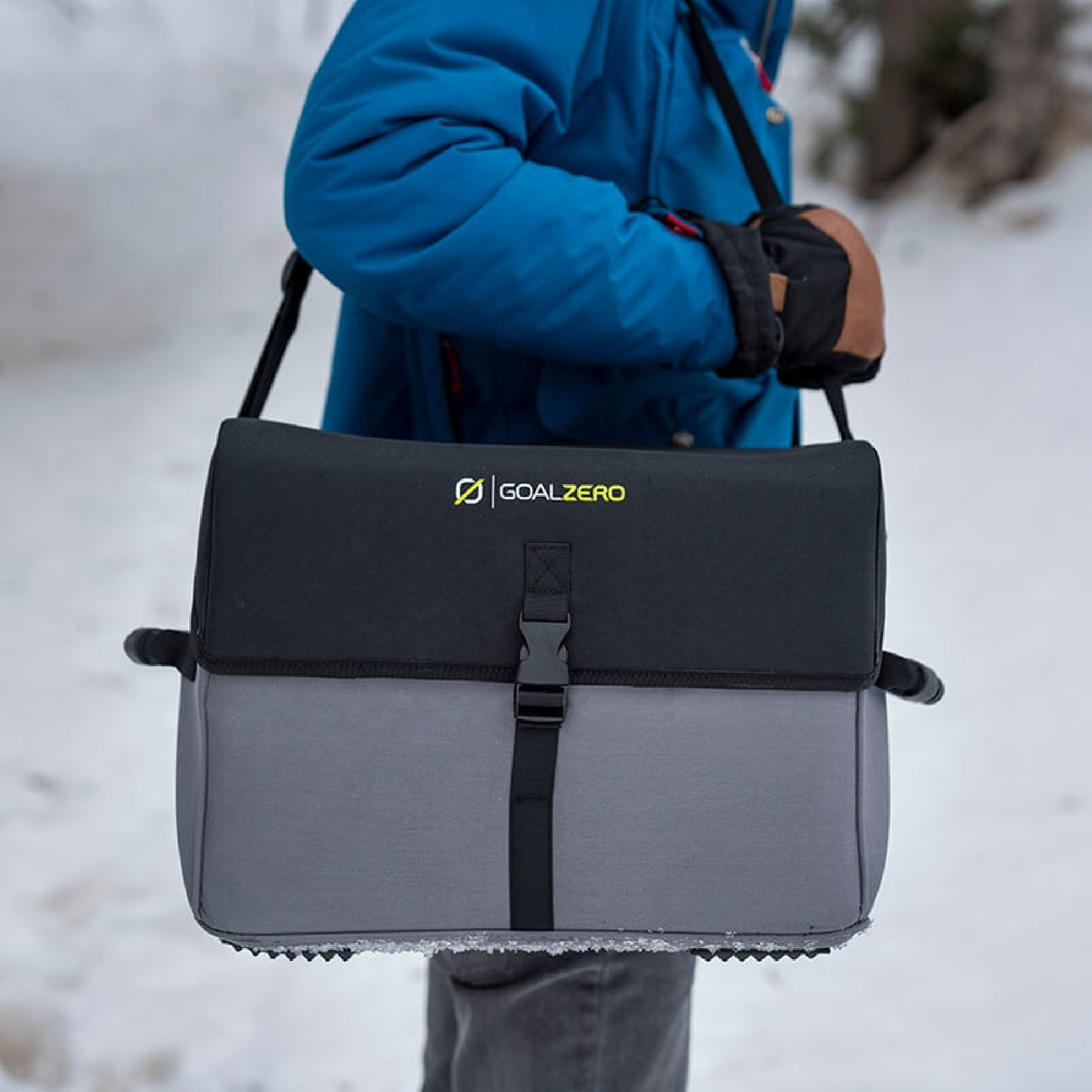 https://evxstore.com/1825-hq/yeti-1000x14001500x-lithium-protection-case.jpg